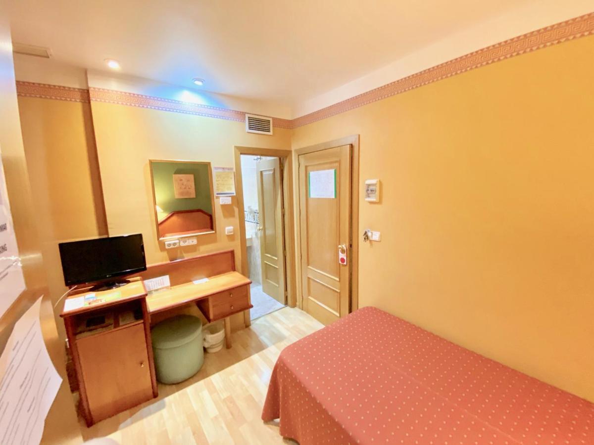 Hotel Torrepalma Алькала-ла-Реаль Экстерьер фото