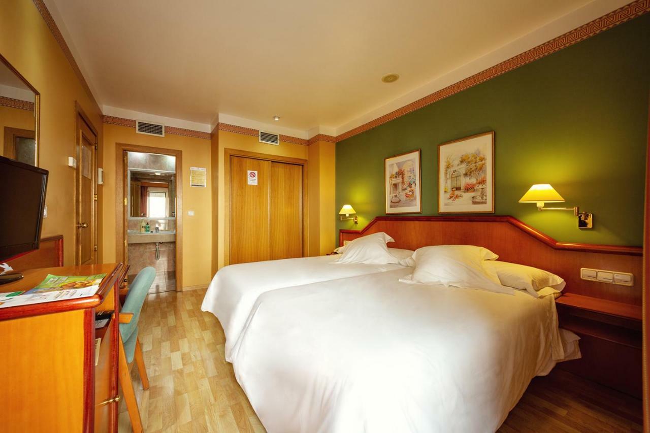 Hotel Torrepalma Алькала-ла-Реаль Экстерьер фото