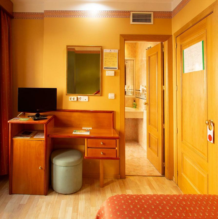 Hotel Torrepalma Алькала-ла-Реаль Экстерьер фото